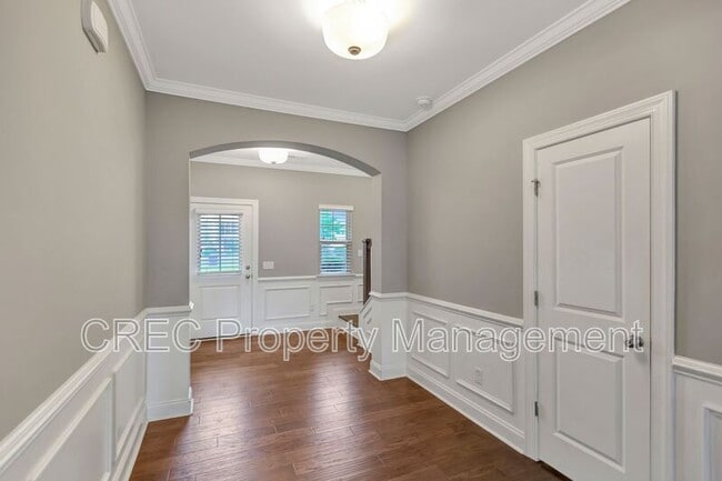 Building Photo - 1161 Sumner Ave