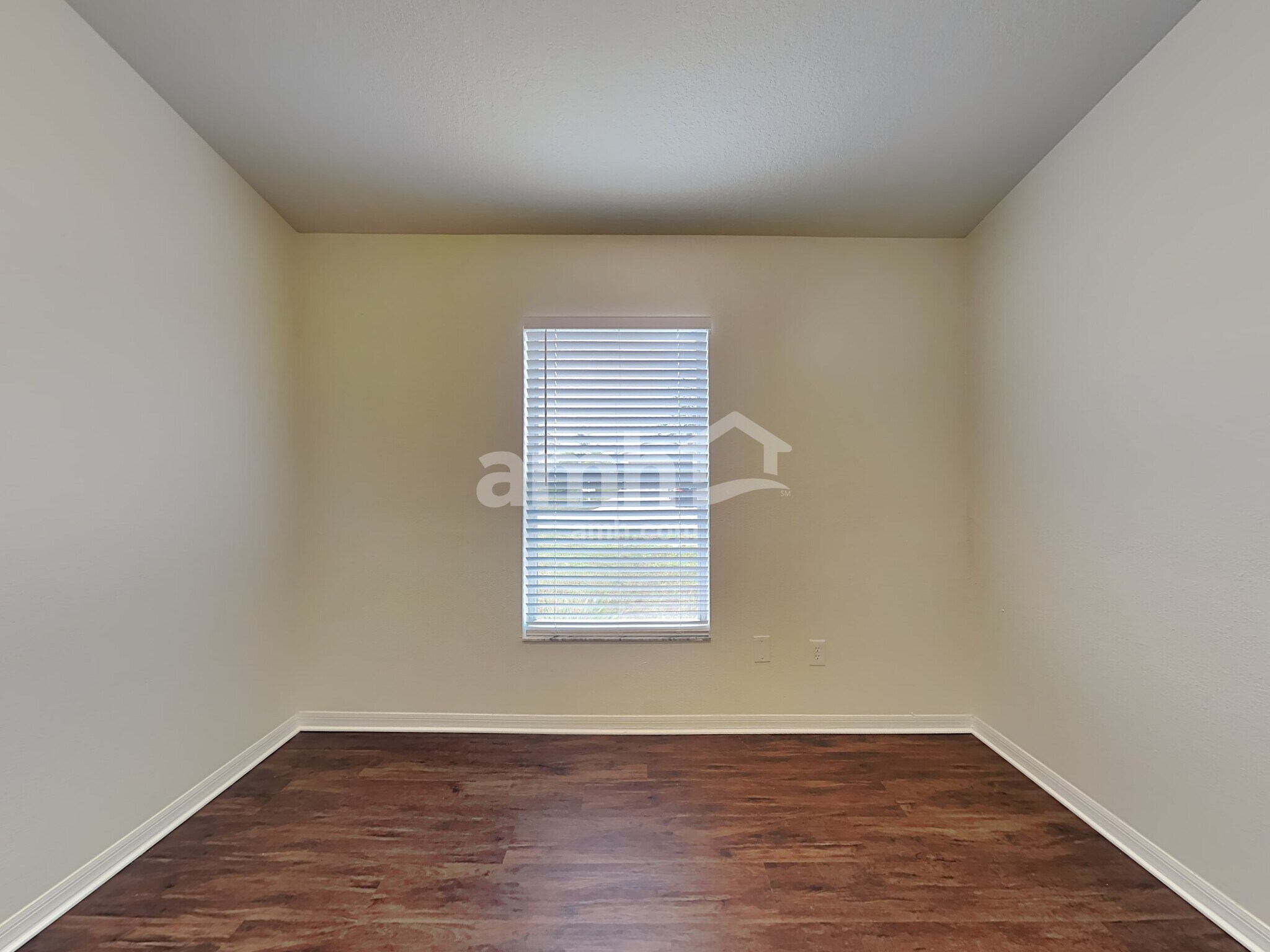 Building Photo - 14335 Moon Flower Dr