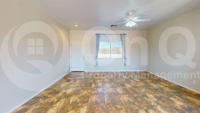 Building Photo - 6780 S Via Molino De Viento