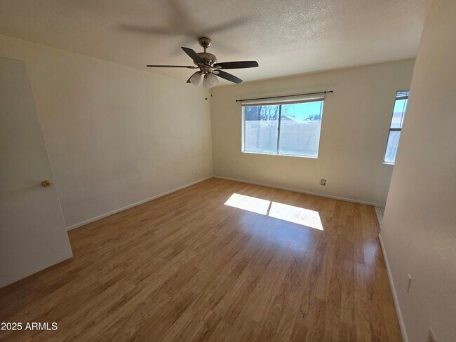 Building Photo - 6037 W Zoe Ella Way