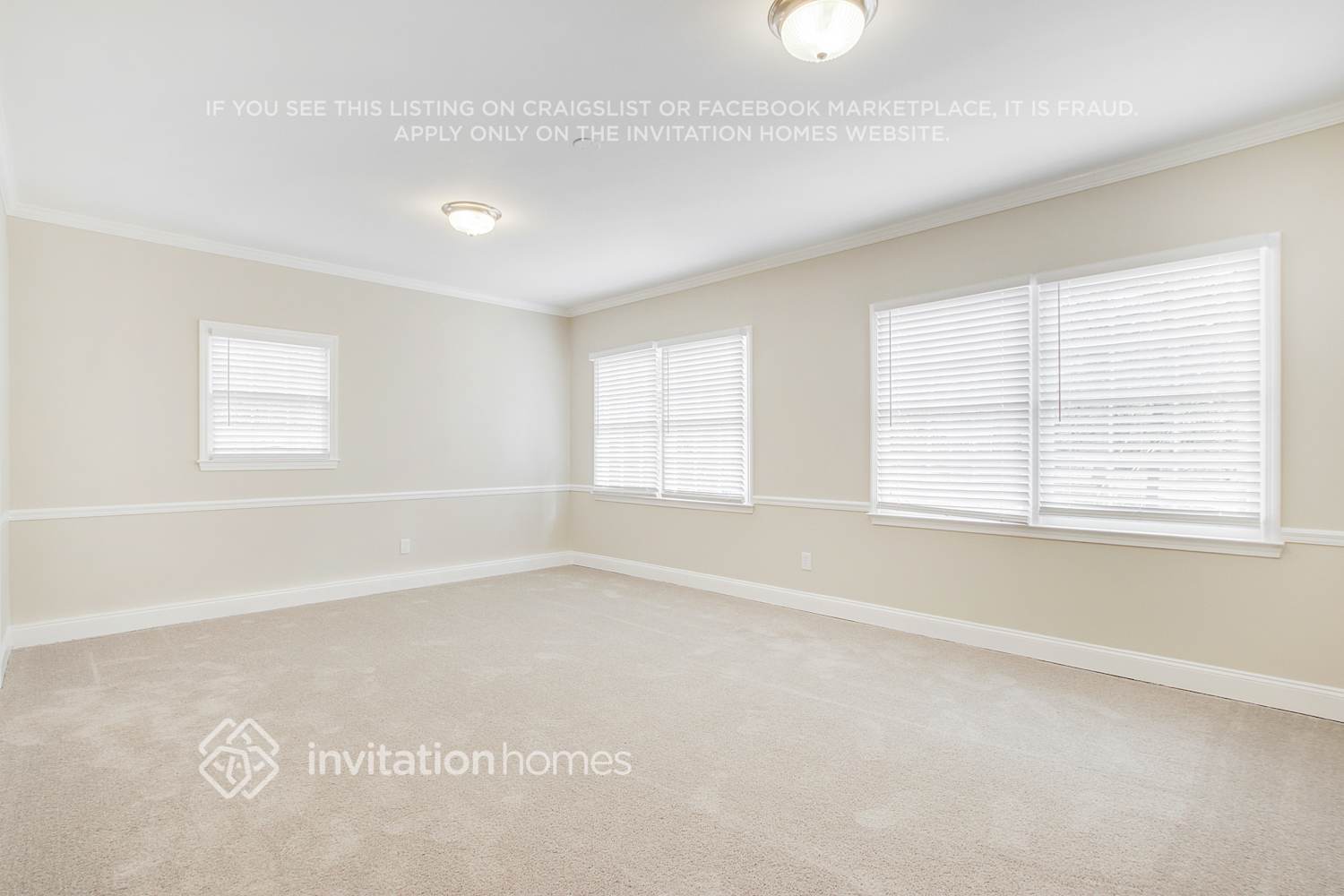 Building Photo - 2441 Springfield Cir