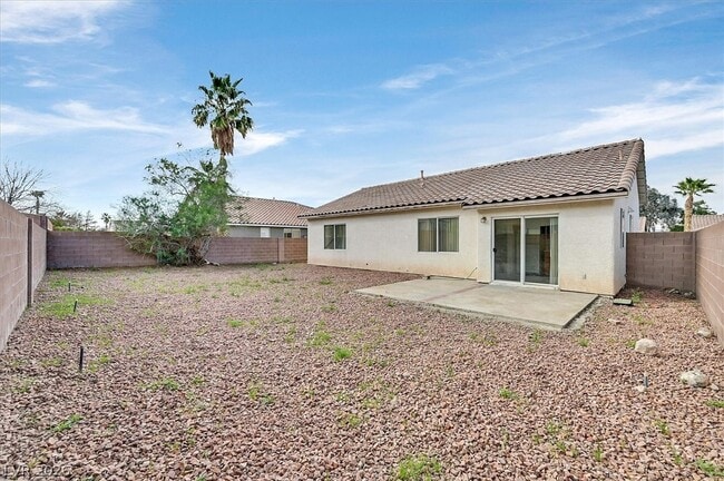 Building Photo - 1199 Sunfire Ave