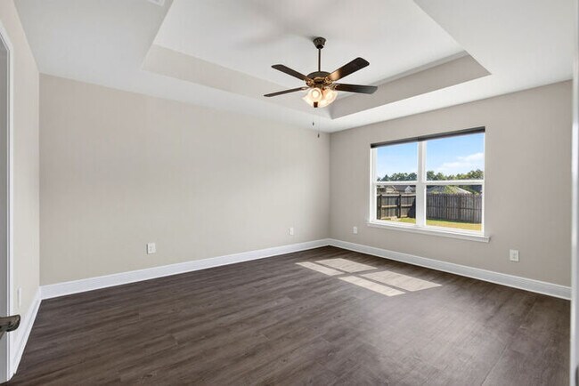 Building Photo - 15028 Emersyn Ln
