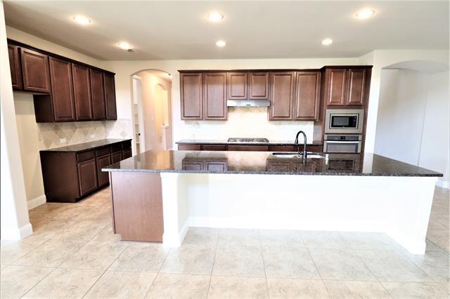 Building Photo - 5070 Kerstyn Dr
