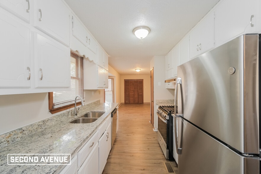 Building Photo - 116 Belair Trail