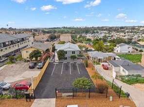 Building Photo - 320 Willie James Jones Ave