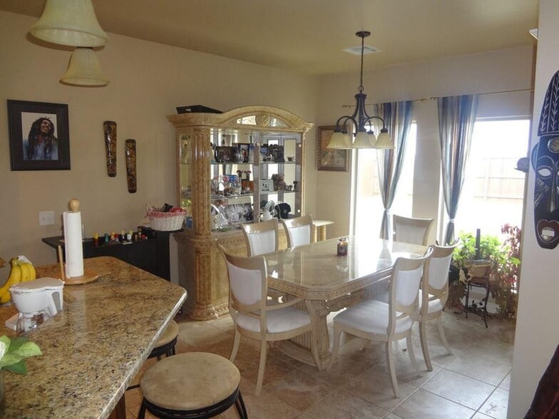 Dining Room with plenry of sunlight - 1233 Red Rock Drive
