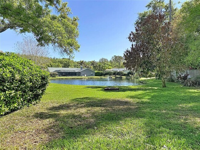 Building Photo - 4072 Belmoor Dr