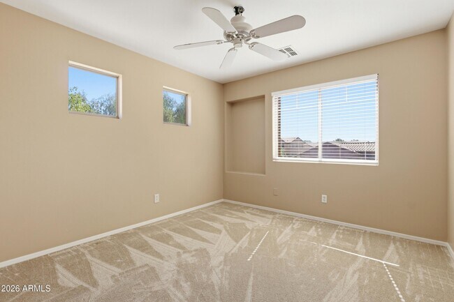 Building Photo - 3118 S 95th Ln