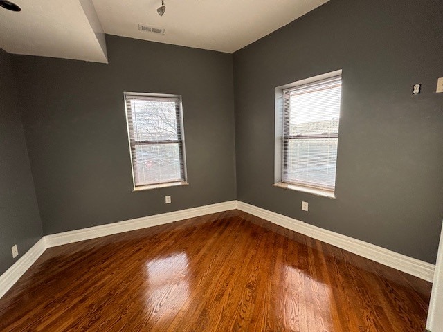 Bedroom 1 - 5772 W Higgins Ave