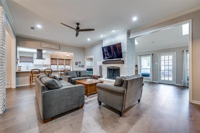 Building Photo - 6423 Windsong Dr