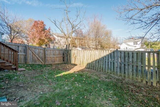 Building Photo - 2926 Sorrell Ct
