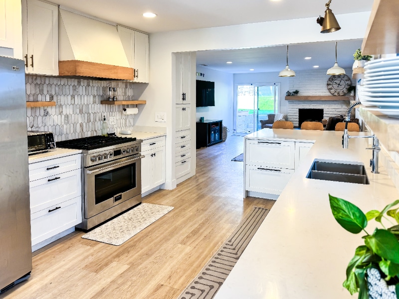 Building Photo - 406 S Irena Ave