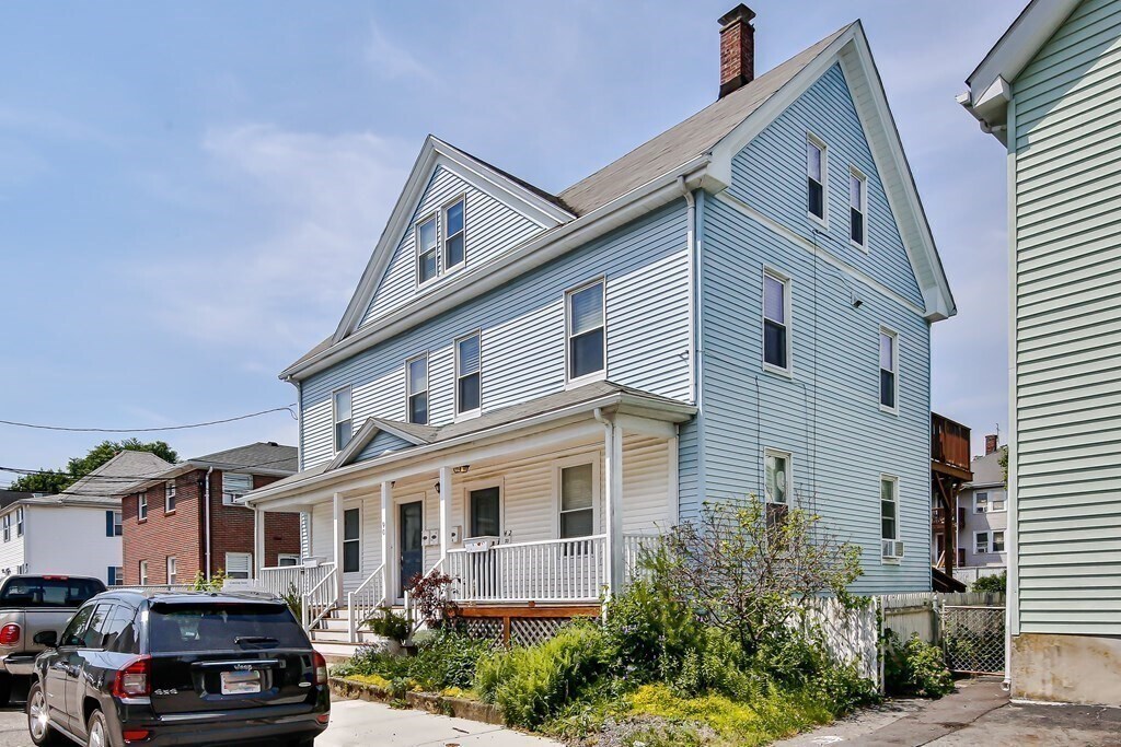 Building Photo - 90 Francis St