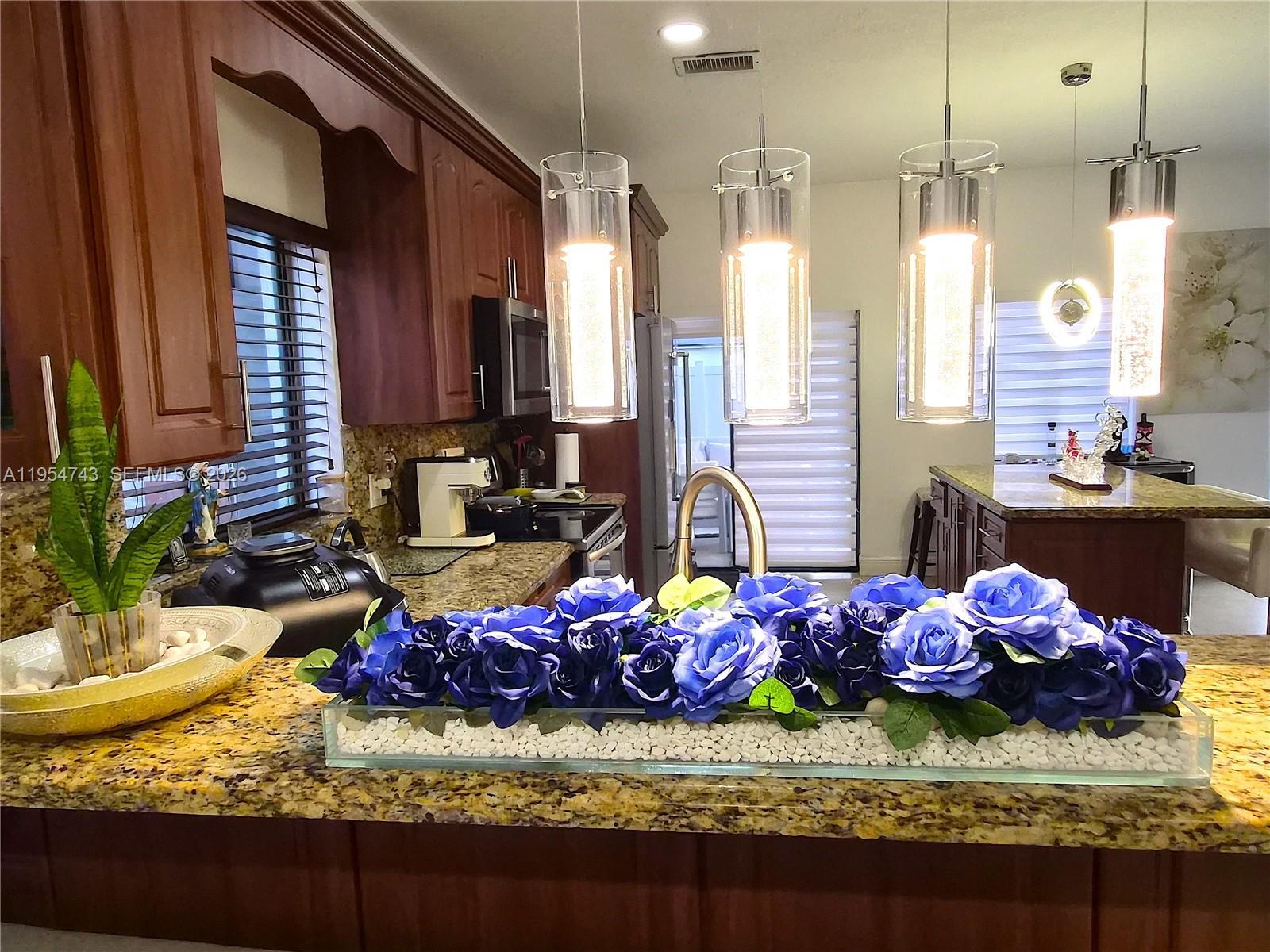 Building Photo - 8122 NW 187th Ter