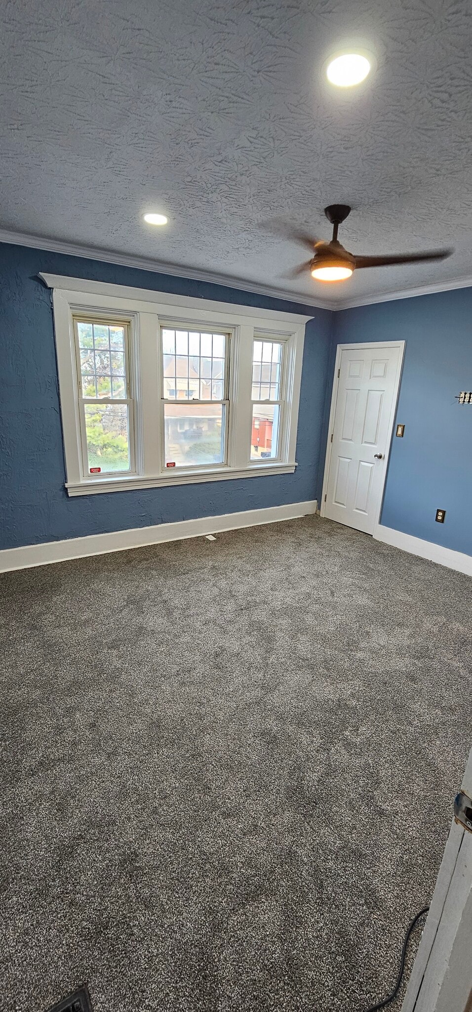 Building Photo - 313 Stratmore St