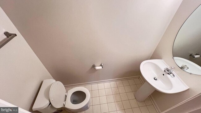 Building Photo - 4100 Flower Box Ct