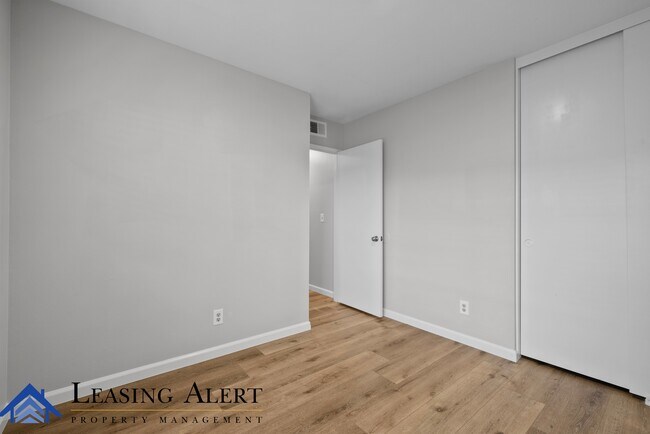 Building Photo - 25713 Leticia Dr