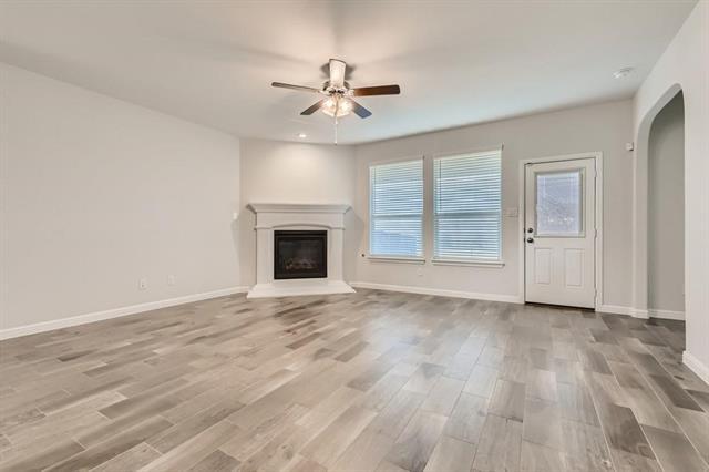 Building Photo - 15952 Hayes Ridge Dr