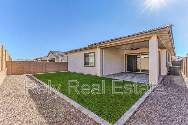 Building Photo - 20108 W Montecito Ave