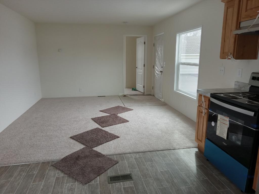 Building Photo - 2934 Summers Ln