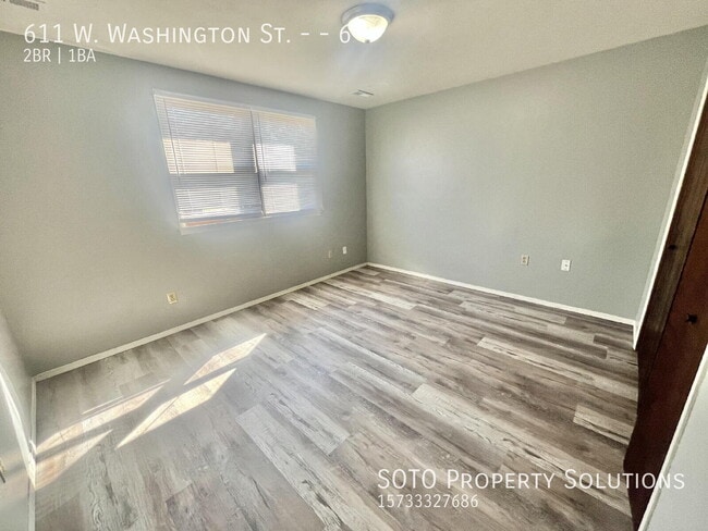 Building Photo - 611 W Washington St