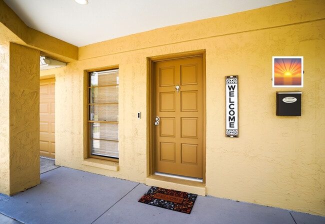 Building Photo - 8412 Westridge Dr