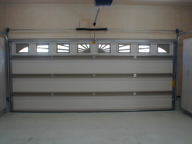 Building Photo - 314 Savannah Dr