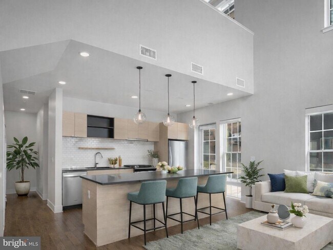 Building Photo - 502 Diamondback Dr