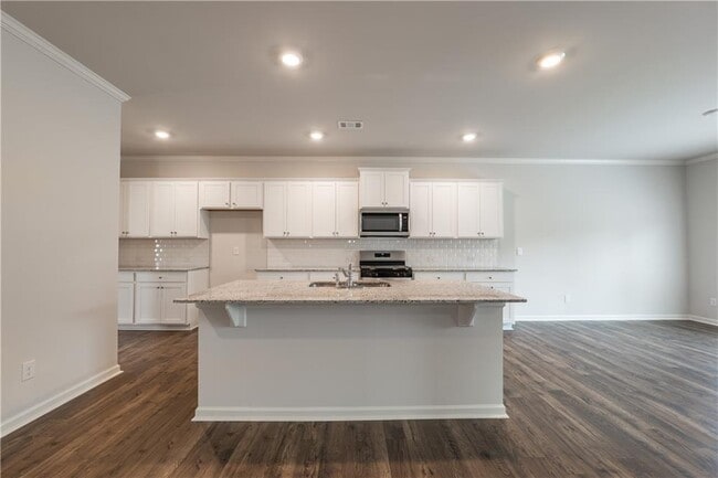 Building Photo - 331 Belmont Dr