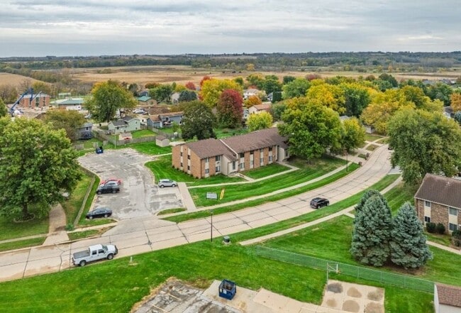 Building Photo - 1220 Hardin Dr