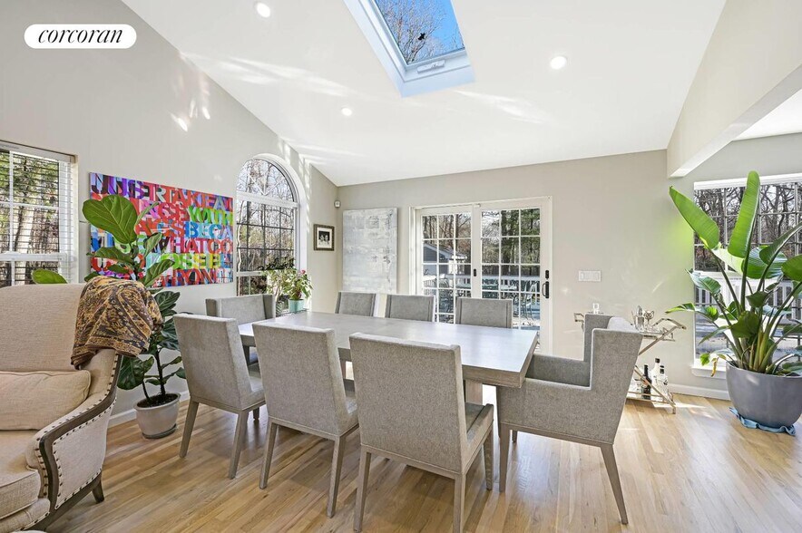 Building Photo - 35 Tyrone Dr