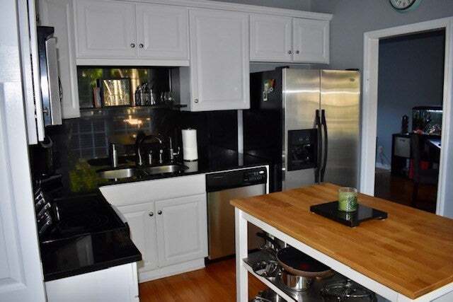 Building Photo - 2004 Townvue Ct