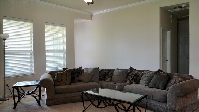Building Photo - 5206 Southern Orchard Ln