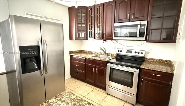 Building Photo - 755 NE 91st St