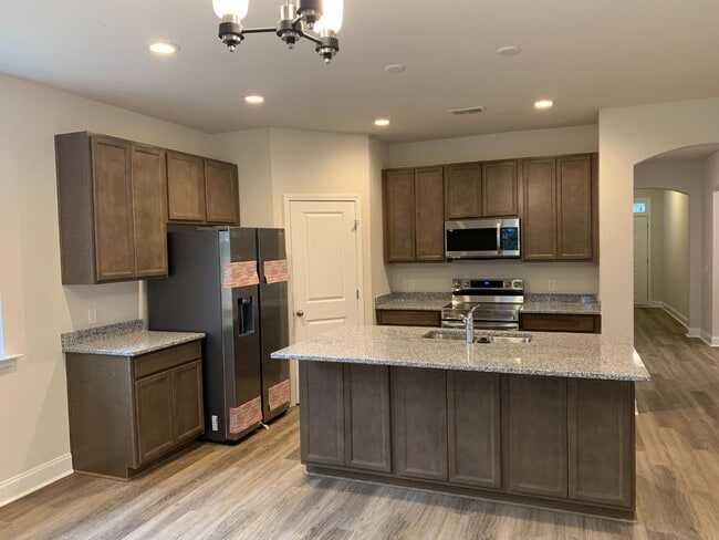 Building Photo - 2445 Bent Oak Rd