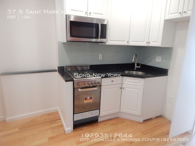 Building Photo - 119 St Marks Pl