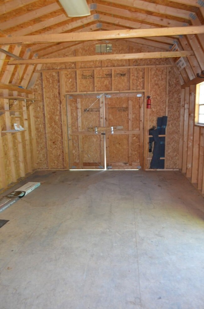 Building Photo - Call this Home!