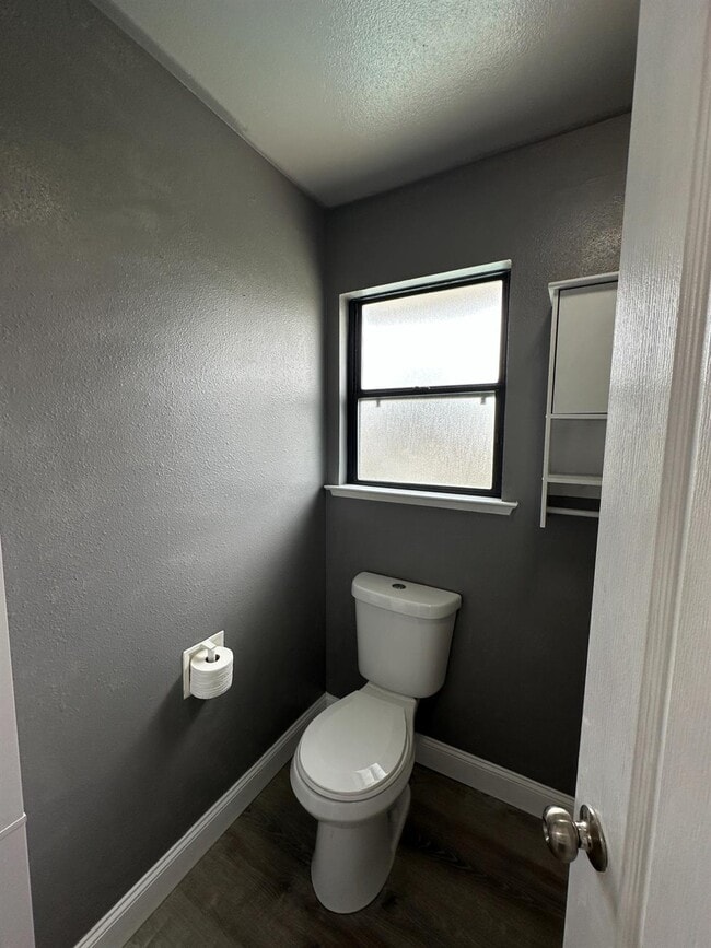 Building Photo - 3040 Boulder Ave