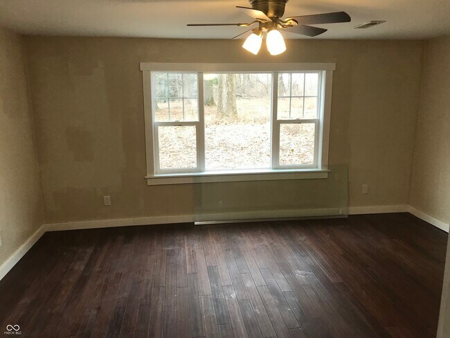 Building Photo - 15665 Westfield Blvd
