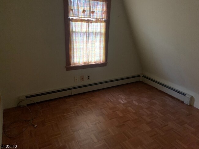 Building Photo - 169 Misty Ln