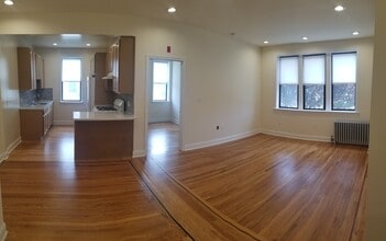 Building Photo - Windsor Apartments