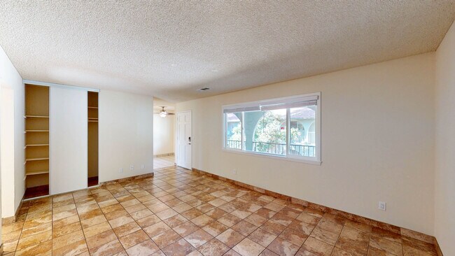 Building Photo - 18193 Happy Ln