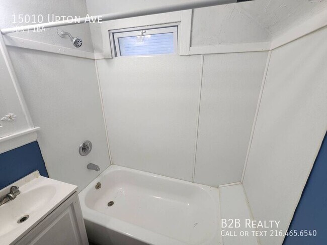 Building Photo - 15010 Upton Ave