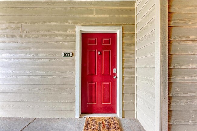 Building Photo - 2320 Gracy Farms Ln