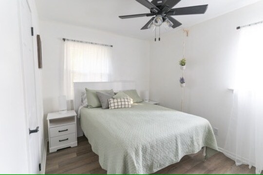 Building Photo - 3513 Merrill Pl