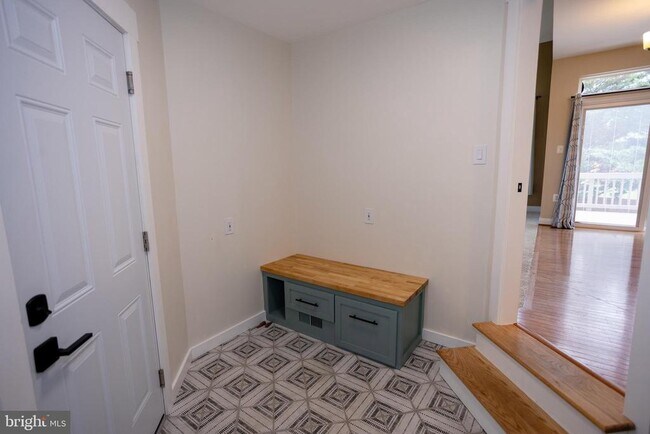 Building Photo - 1411 Campbell Ct NE