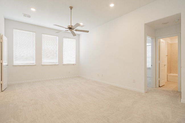 Building Photo - 8209 Abellia Ct