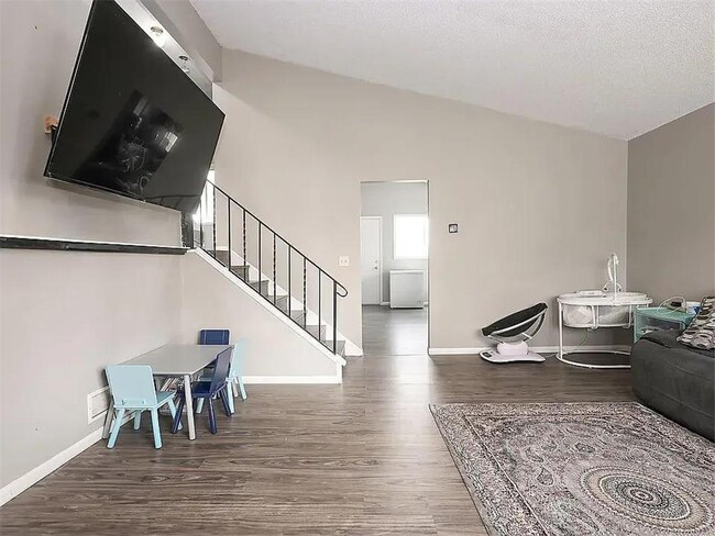 Building Photo - 1068 122nd Ave NW