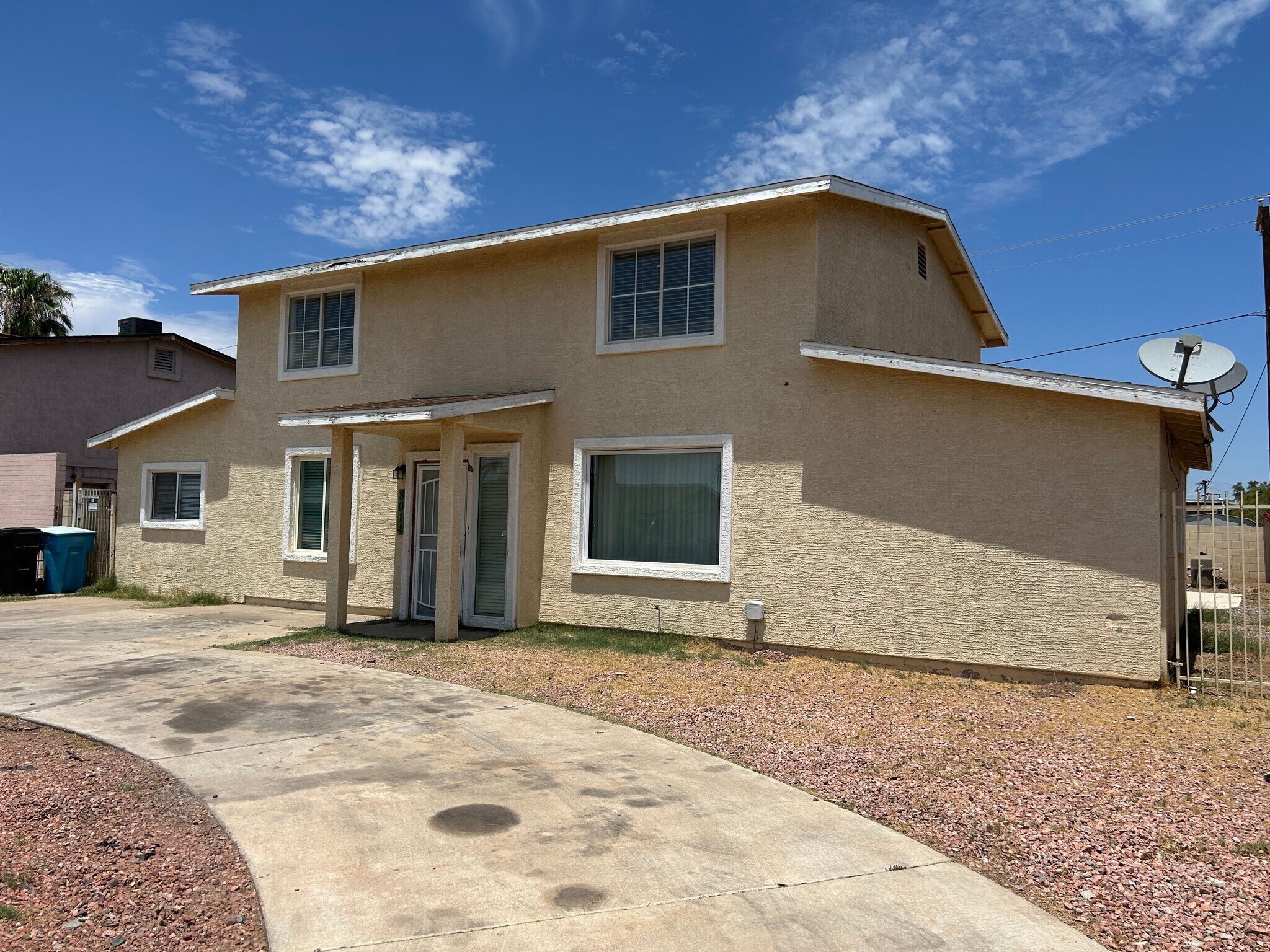 Building Photo - 8014 W Osborn Rd